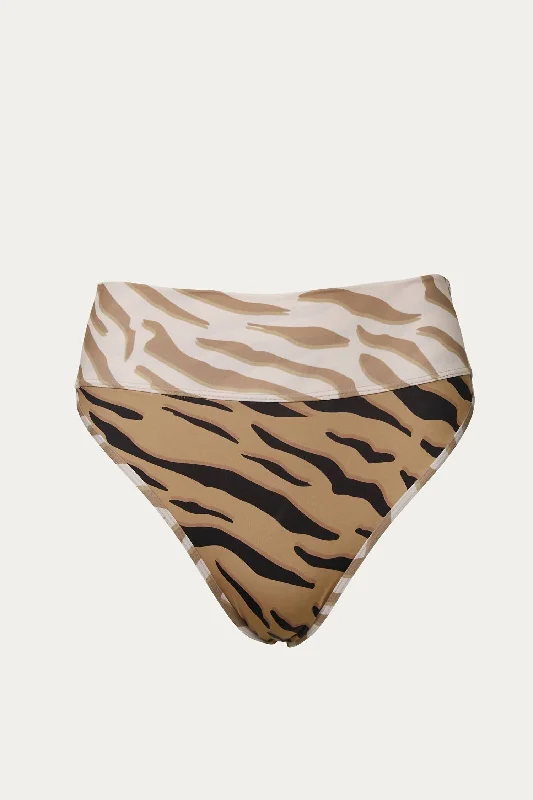 Runway Inspired Wear Emmy Bottom In Chapman Zebra