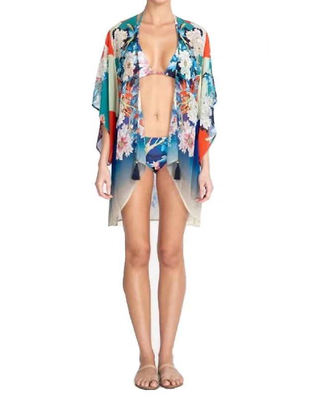 Elegant Ensemble Marritt Short Kimono In Multi