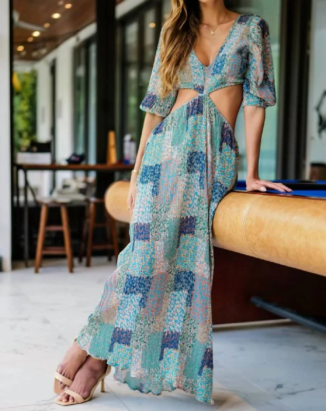 Exclusive Sale Paradise Cut Out Dress In Blues