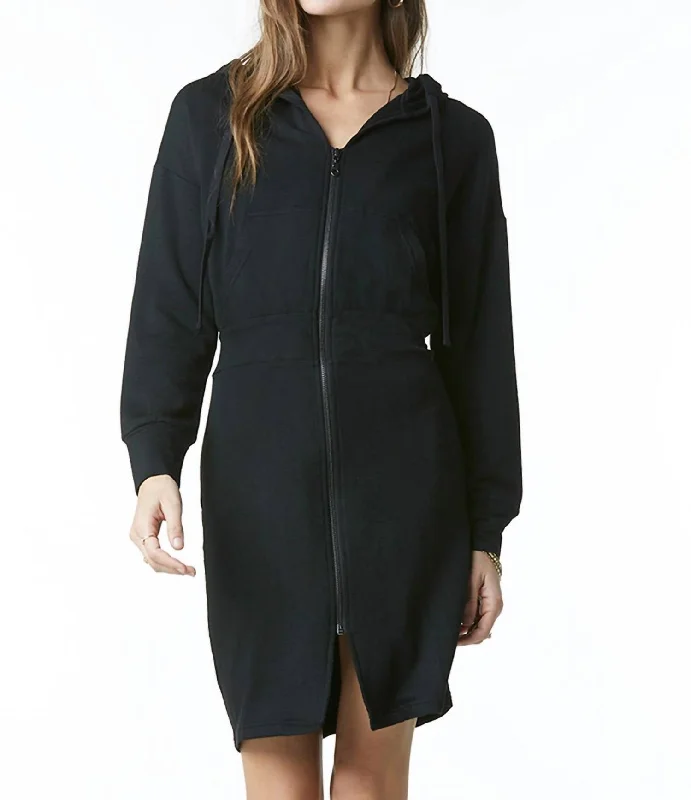 Women's Trendy Apparel Quixley Hooded Zip Dress In Black